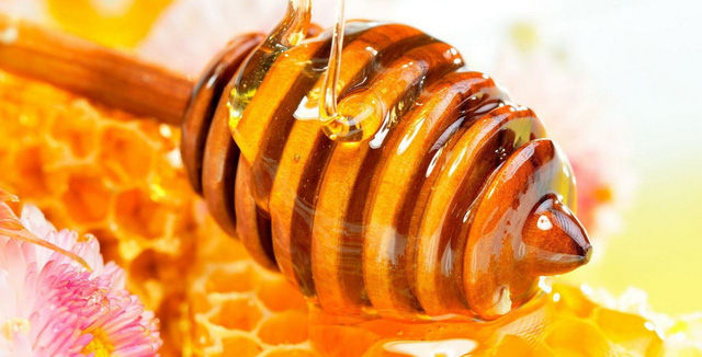 Mật ong để lâu năm cực độc Mật ong để lâu năm cực độc